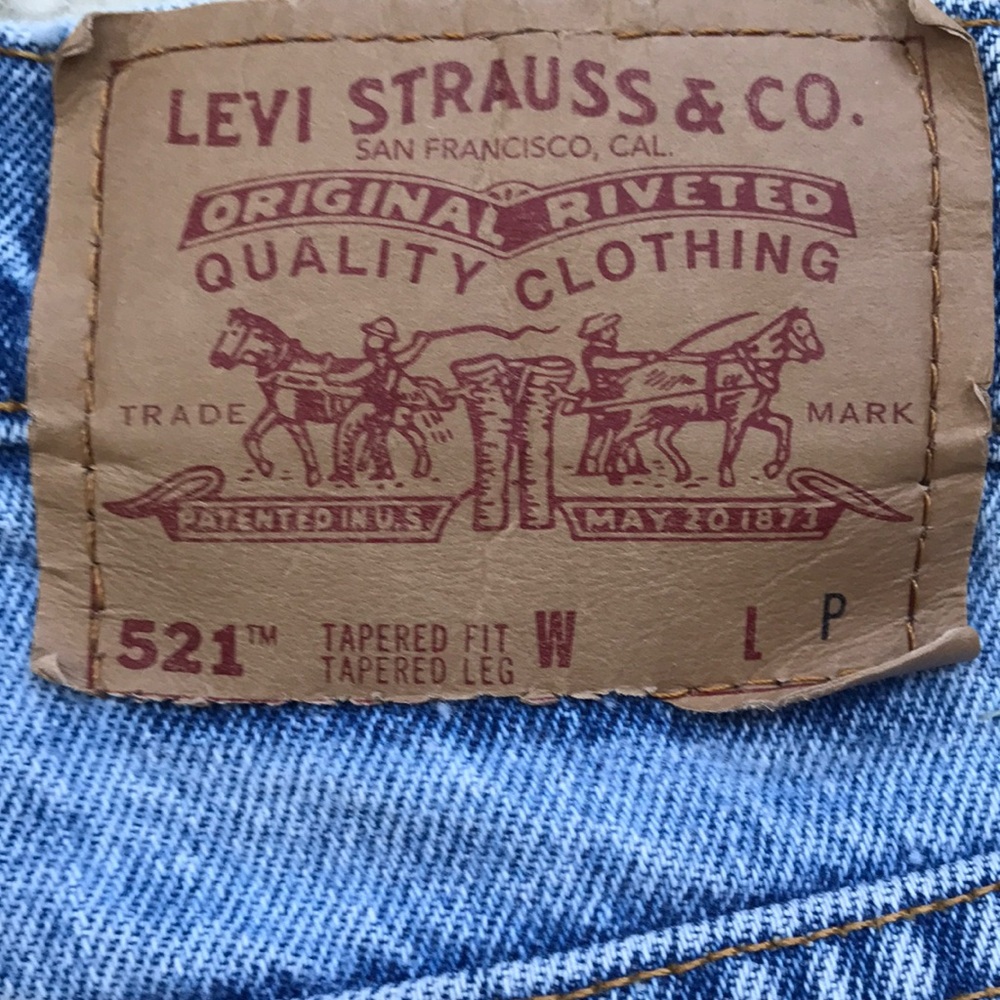 Vintage Levi's 521 Hi Rise Taper Fit Jeans - Picture 13 of 14